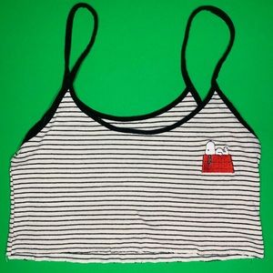Collectable snoopy crop top